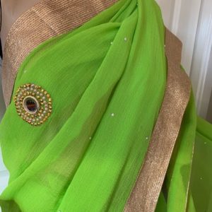 Saree sari  zielone ze zlotem wyszycia 009