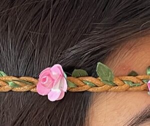 Wianek na głowę różowe  kwiatki  ( X095)